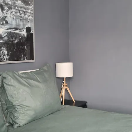 度假居 Beauty & Roger